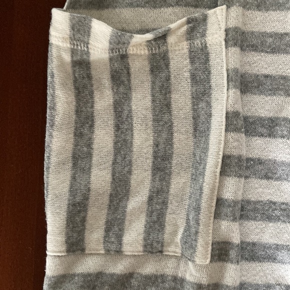 VENUS M Medium Striped bathing suit cover up dress light sweatshirt material - Picture 5 of 8